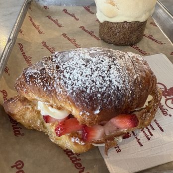 La Panadería - Bakeries Near Me - San Antonio, Texas