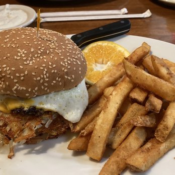 Loru’s Cafe - Brunch Burger - Breakfast & Brunch Near Me - Camarillo, California