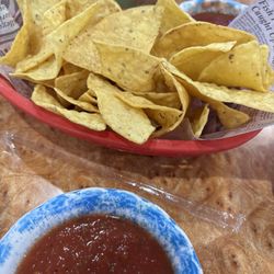 La China Mexican Bar & Grill - Chips and Salsa