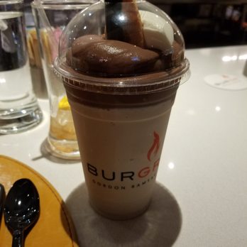 Gordon Ramsay Burger Las Vegas - A shake from olden days (2016?) - Burgers Near Me - Las Vegas, Nevada Gordon Ramsay Burger Las Vegas - A shake from olden days (2016?) - Burgers Near Me - Las Vegas, Nevada