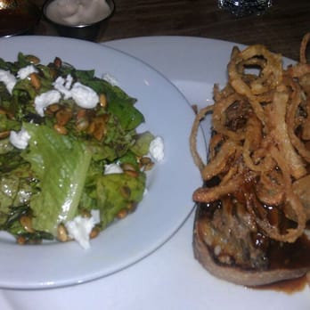 Leon's Full Service - Gastropubs Near Me - Decatur, Georgia