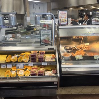 ABC Stores - Convenience Stores Near Me - Lahaina, Hawaii