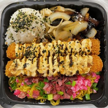 Str’Eats of Aloha - Town & Country - Substituted Teri Beef for Smoked Meat - Japanese Near Me - Honolulu, Hawaii Str’Eats of Aloha - Town & Country - Substituted Teri Beef for Smoked Meat - Japanese Near Me - Honolulu, Hawaii