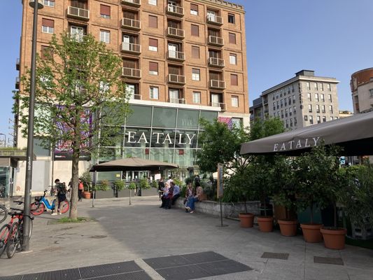 Eataly Milano Smeraldo by null