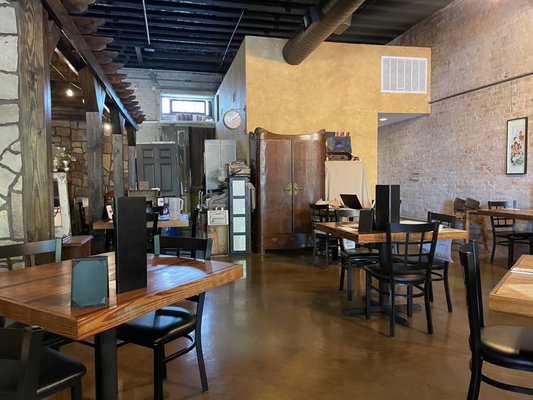 Red Vault Bistro by null