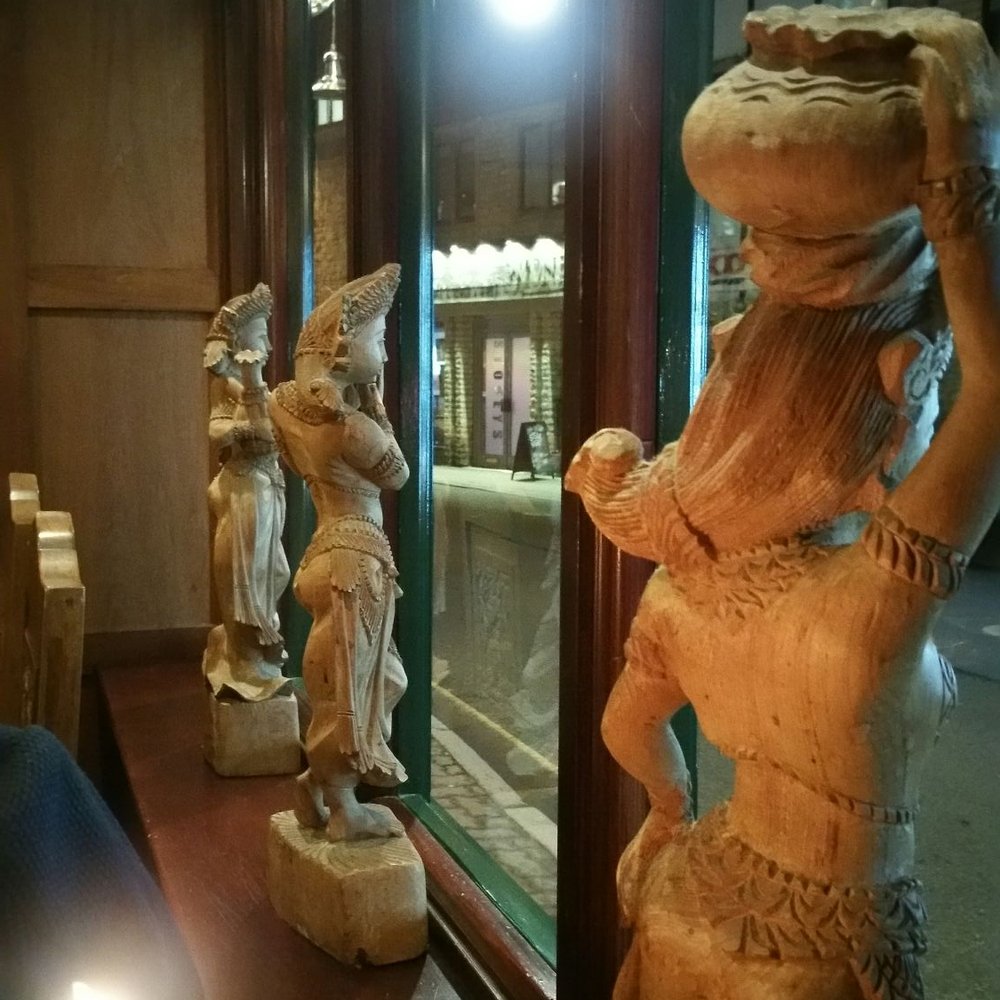 Beautiful ambience. Authentic Thai flavours. I wanted to have a hot curry and what I got was a proper lipsmacking hot curry. Delicious!!
