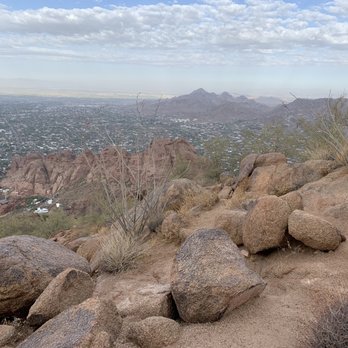 Camelback Mountain - Parks Near Me - Phoenix, Arizona