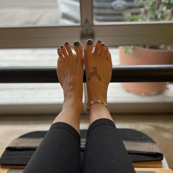 V360 Nail Lounge - Nail Salons Near Me - Austin, Texas