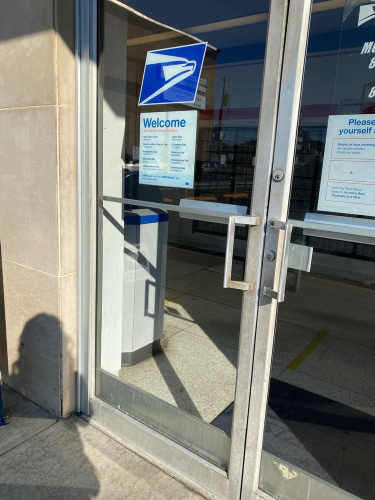 US POST OFFICE Updated April 2024 4455 Amboy Rd, Staten Island, New