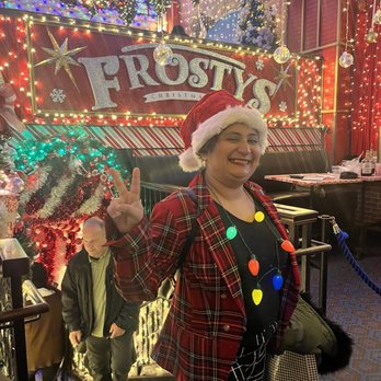 Frosty's Christmas Bar - Pop-Up Restaurants Near Me - New York, New York Frosty's Christmas Bar - Pop-Up Restaurants Near Me - New York, New York