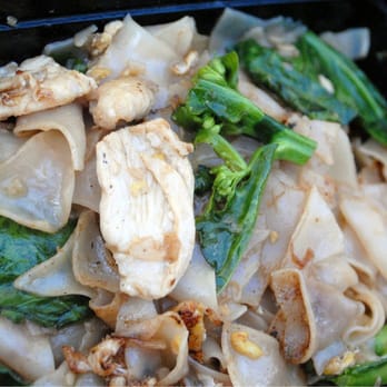 Khun 9 Thai Kitchen - Pad See Ew. Delicious!!! - Thai Near Me - Torrance, California Khun 9 Thai Kitchen - Pad See Ew. Delicious!!! - Thai Near Me - Torrance, California