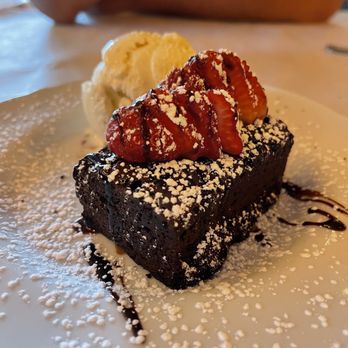 Humble Bistro - Dessert brownie: $6 - Italian Near Me - Phoenix, Arizona