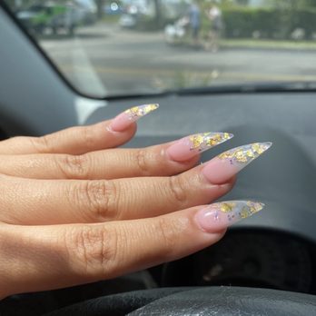 Leon Nails - Nail Salons Near Me - Ocala, Florida