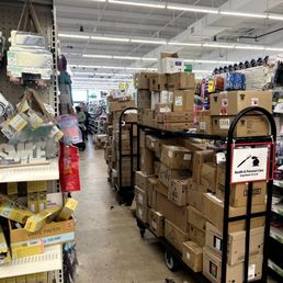 Over stocked aisle Over stocked aisle