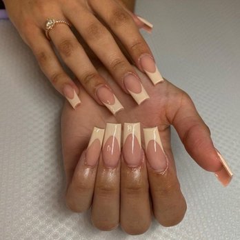 Nail Royale - Nail Salons Near Me - Missouri City, Texas