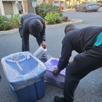 Clutter - Packing my stuff. - Self Storage Near Me