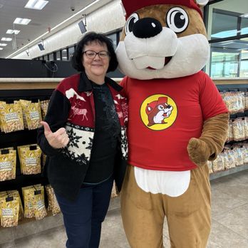 Buc-ee’s - Gas Stations Near Me - Mount Crawford, Virginia