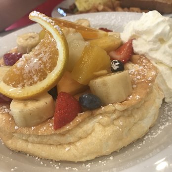 Aloha Kitchen - So fluffy! - Breakfast & Brunch Near Me - Honolulu, Hawaii Aloha Kitchen - So fluffy! - Breakfast & Brunch Near Me - Honolulu, Hawaii