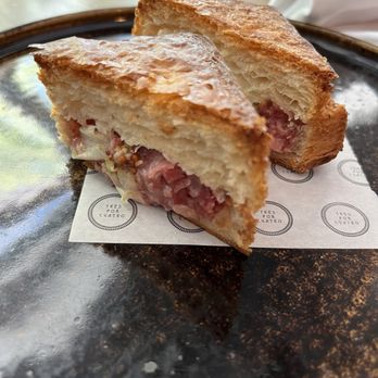 Tres Por Cuatro - Sandwich w croissant bread - so good! - Restaurants Near Me - Madrid, M