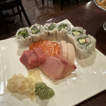 New Star Restaurant - Sashimi Lunch - Chinese Near Me - Elmwood Park, Illinois New Star Restaurant - Sashimi Lunch - Chinese Near Me - Elmwood Park, Illinois