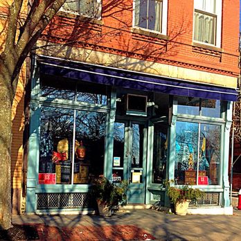 Intarawut Gallery - Intarawut Gallery Store - Jewelry Near Me - Tiverton, Rhode Island