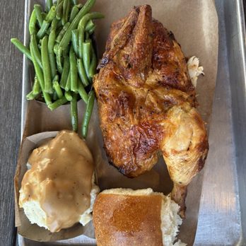 Cowboy Chicken - Half chicken with green beans, mashed potatoes and gravy, roll - Barbeque Near Me - Kissimmee, Florida