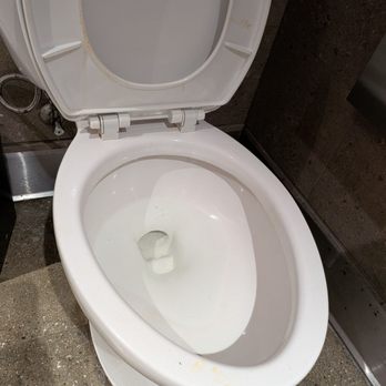 Marugame Udon - Nasty toilet - Japanese Near Me - Torrance, California Marugame Udon - Nasty toilet - Japanese Near Me - Torrance, California