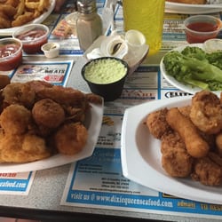Dixie Queen Seafood Restaurant - Seafood platter, fried scallops, slaw