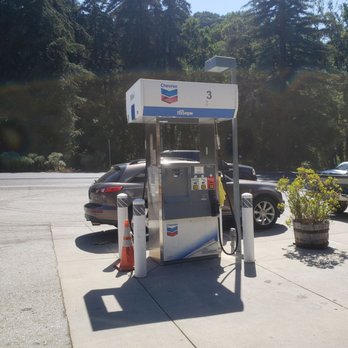 Ripplewood Resort - Chevron on site - Resorts Near Me - Big Sur, California