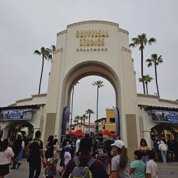 Universal Studios Hollywood - Amusement Parks Near Me - Universal City, California Universal Studios Hollywood - Amusement Parks Near Me - Universal City, California