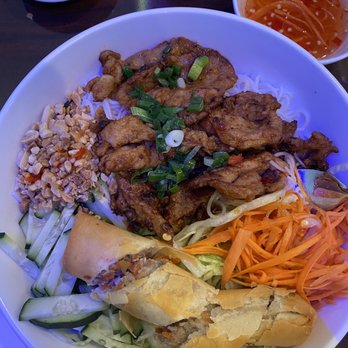 VN Pho - S4. Grilled Pork Vermicelli Special very delicious the pork is well seasoned so so good - Vietnamese Near Me - Hartford, Connecticut VN Pho - S4. Grilled Pork Vermicelli Special very delicious the pork is well seasoned so so good - Vietnamese Near Me - Hartford, Connecticut