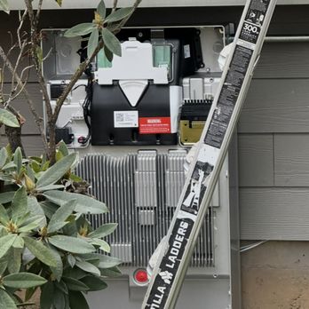 Power Northwest - What the battery looks like inside - Solar Installation Near Me - Portland, Oregon Power Northwest - What the battery looks like inside - Solar Installation Near Me - Portland, Oregon