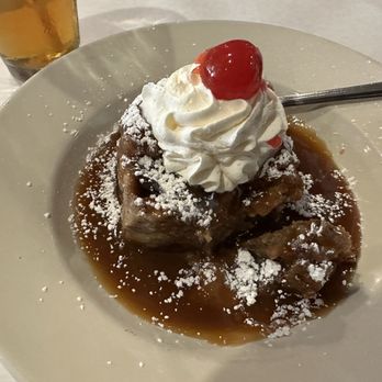 One Nineteen West Main - Bourbon Chocolate Brownie Ala mode - New American Near Me - La Grange, Kentucky
