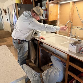 ME Plumbing - Will and Trip installing my faucet. - Plumbing Near Me - Seguin, Texas ME Plumbing - Will and Trip installing my faucet. - Plumbing Near Me - Seguin, Texas