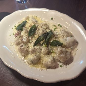 Losanti - Gnocchi - Steakhouses Near Me - Cincinnati, Ohio