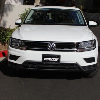 Eros Auto Group - 2018 Tiguan SE Thank you Erik! - Car Brokers Near Me - Burbank, California