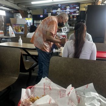 Ay Papa Que Rico - hard working staff - Caribbean Near Me - Arleta, California