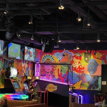 RedTail - Games in the back - Sports Bars Near Me - Las Vegas, Nevada