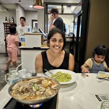 Hungry Crowd - Wife and kids enjoying a meal - New American Near Me - Los Angeles, California Hungry Crowd - Wife and kids enjoying a meal - New American Near Me - Los Angeles, California