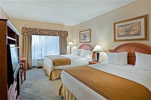 Photo of Holiday Inn Express Bothell - Bothell, WA, US.