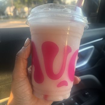 Saucy by KFC - Strawberry pineapple colada $4.99 - Fast Food Near Me - St Johns, Florida