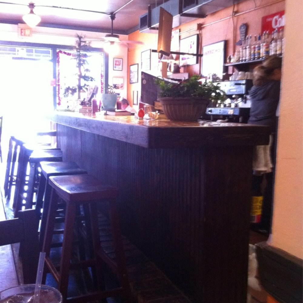 Pinky's - The cute bar - Coffee & Tea Near Me - Tampa, Florida