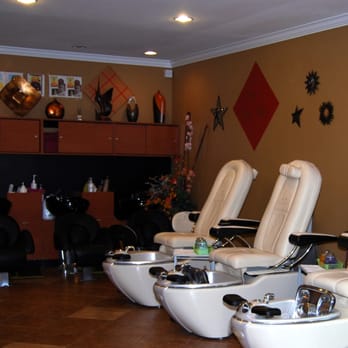 Meuy's House of Beauty - pedicure chairs in the nail salon - Cosmetics & Beauty Supply Near Me - Gresham, Oregon Meuy's House of Beauty - pedicure chairs in the nail salon - Cosmetics & Beauty Supply Near Me - Gresham, Oregon