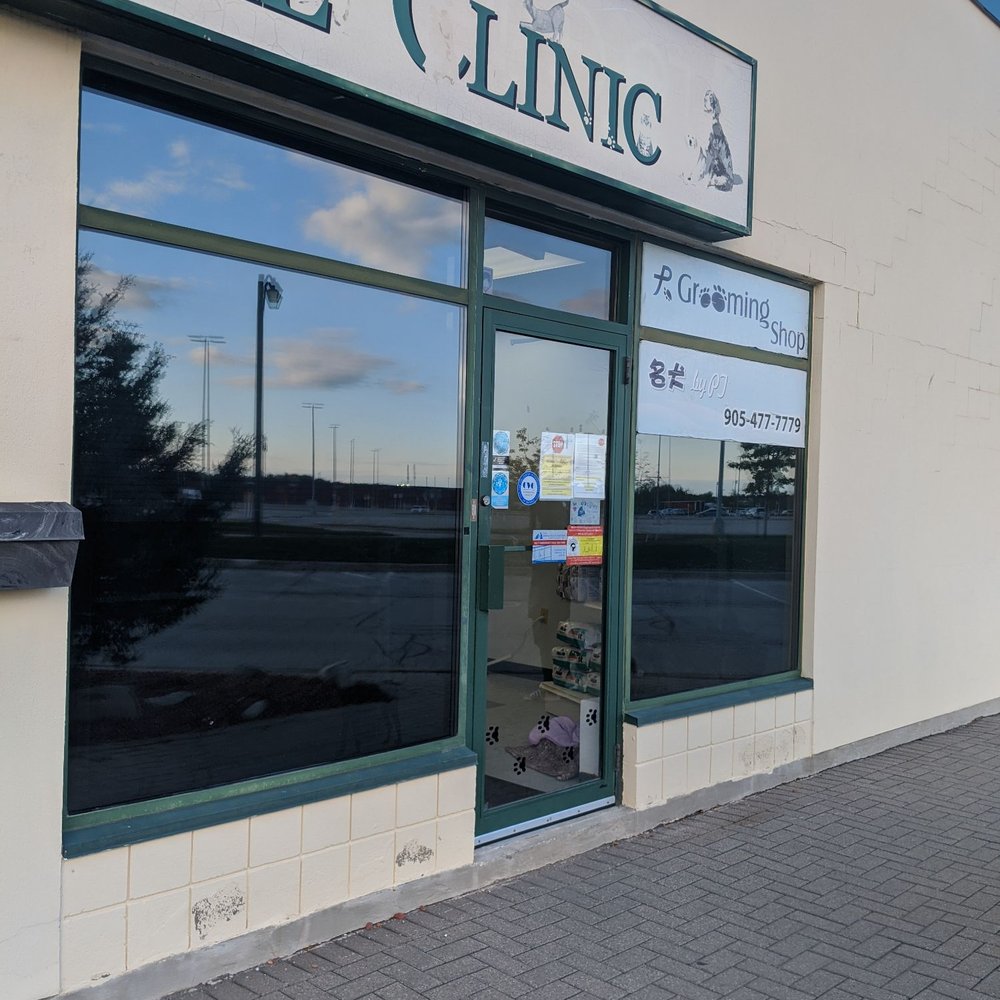 Grooming Shop by PT - Entrance to the grooming salon - Pet Groomers Near Me - Markham, Ontario Grooming Shop by PT - Entrance to the grooming salon - Pet Groomers Near Me - Markham, Ontario