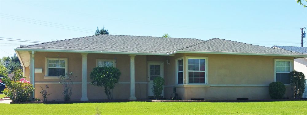 Slide of Premier Building & Design