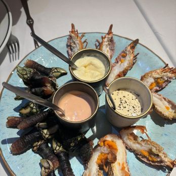 Nunes Real Marisqueira - PERCEVES: Barnacles (€195/Kg) BRUXAS: Lesser Slipper Lobster (€130/Kg) - Seafood Near Me - Lisbon, 11 Nunes Real Marisqueira - PERCEVES: Barnacles (€195/Kg) BRUXAS: Lesser Slipper Lobster (€130/Kg) - Seafood Near Me - Lisbon, 11