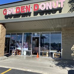 Golden Donut - Store front