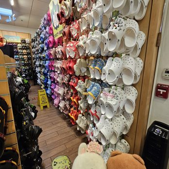 Crocs - Many choices - Shoe Stores Near Me - Honolulu, Hawaii Crocs - Many choices - Shoe Stores Near Me - Honolulu, Hawaii