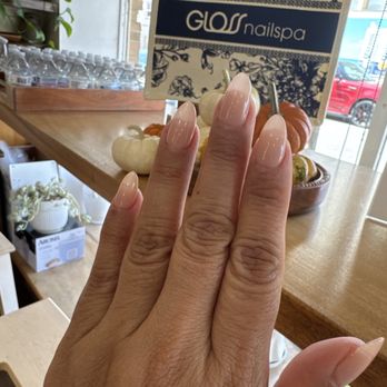 Gloss Nail Spa - Natural color and beautiful shape by Liz - Nail Salons Near Me - Pasadena, California