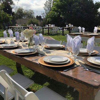 Beautiful Blooms by Larry - Guest tables - Floral Designers Near Me